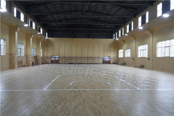 體院場(chǎng)館運(yùn)動(dòng)木地板