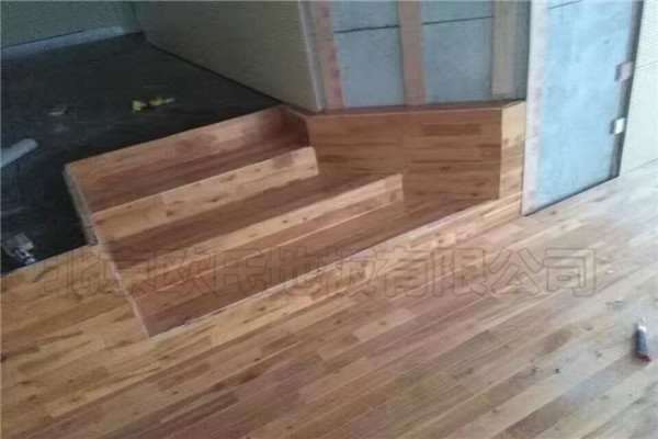 運動木地板,實木運動地板 運動木地板,實木運動地板