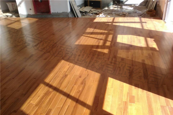 運(yùn)動木地板 運(yùn)動木地板