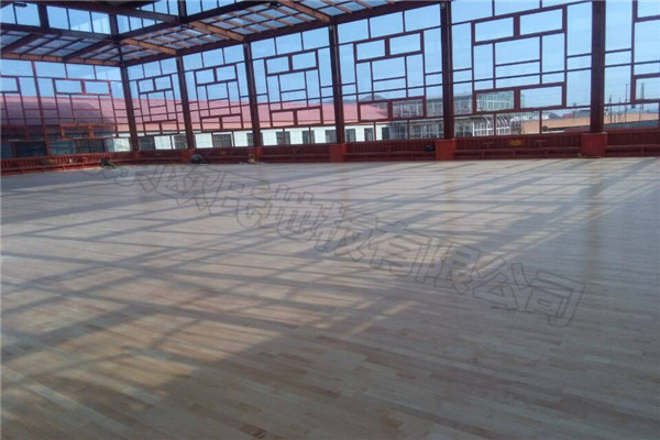 運(yùn)動(dòng)木地板