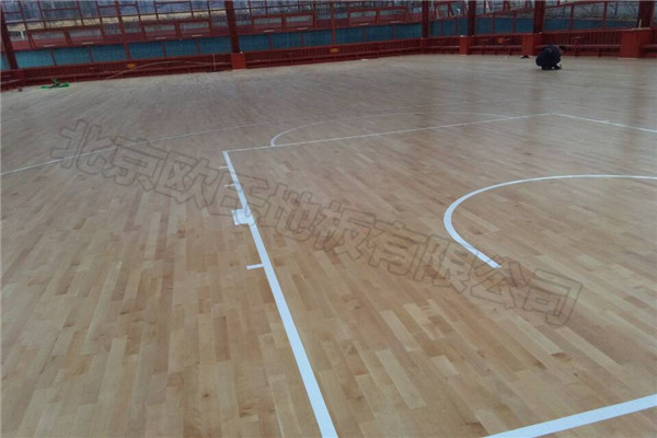 運(yùn)動(dòng)木地板