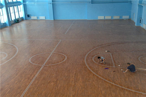 運(yùn)動木地板,楓木運(yùn)動地板,柞木運(yùn)動地板,楓樺木運(yùn)動地板