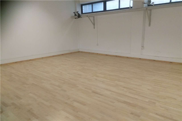 運(yùn)動木地板,實(shí)木運(yùn)動地板