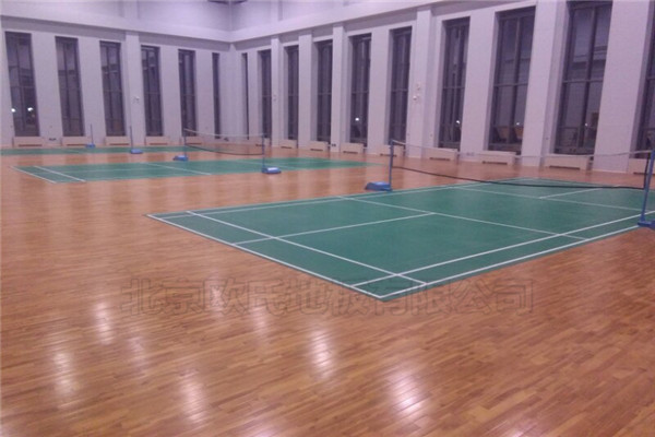 運(yùn)動(dòng)木地板 運(yùn)動(dòng)木地板