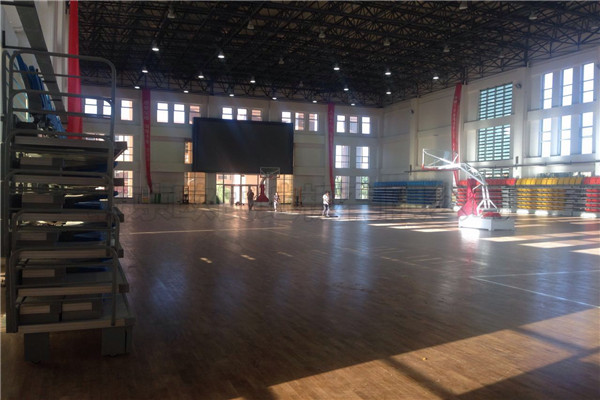 運(yùn)動(dòng)木地板 運(yùn)動(dòng)木地板